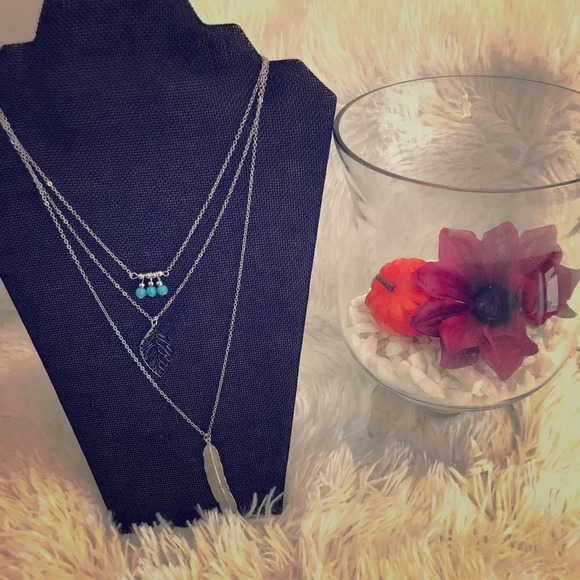 NWOT 3 Strand Boho Retro‎ Multilayer Necklace - Picture 4 of 5